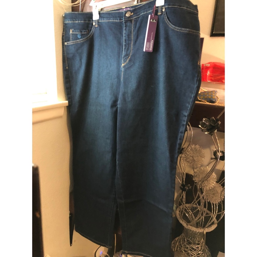 Plus Size Short Women’s Jeans